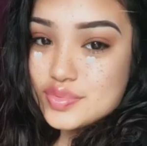 Meet your Posher, Carisa